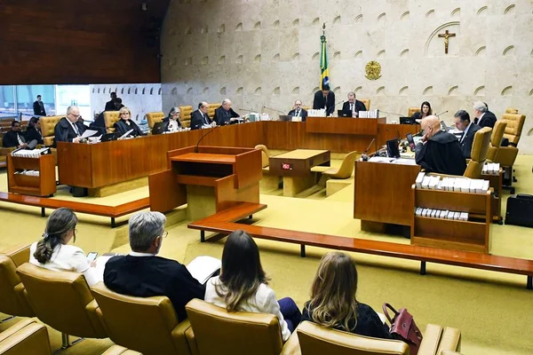 STF julga troca de aposentadoria por outra melhor. Entenda