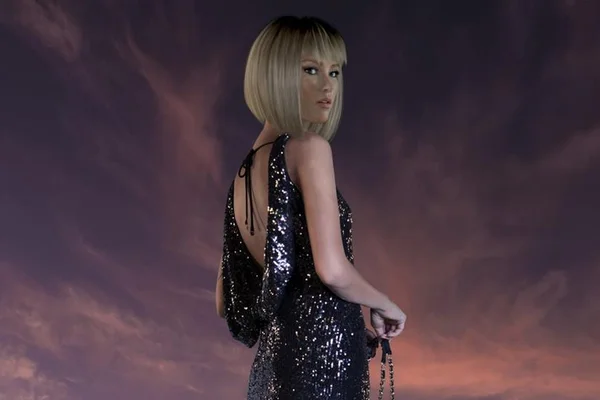 Vic Kalli lança Brasil na onda das modelos virtuais