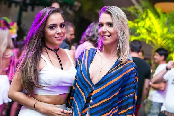 Gabriella Oliveira e Carita Souto Gabriella Oliveira e Carita Souto