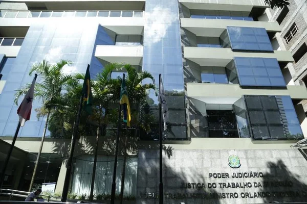 Concurso TRT: mais 12 órgãos devem ter edital em 2022. Entenda