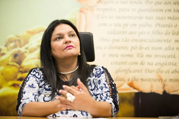 Conselho do TJDFT envia processo contra Telma Rufino à 1ª instância