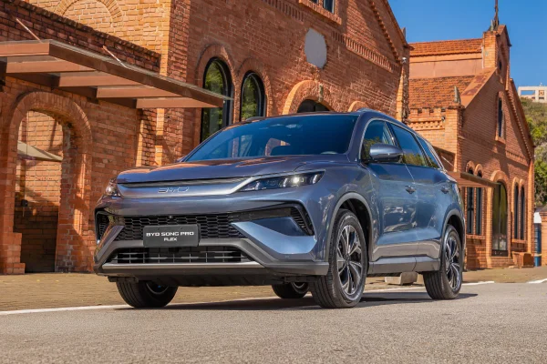 Novo BYD Song Pro agora também é flex e tem o menor consumo do setor - destaque galeria