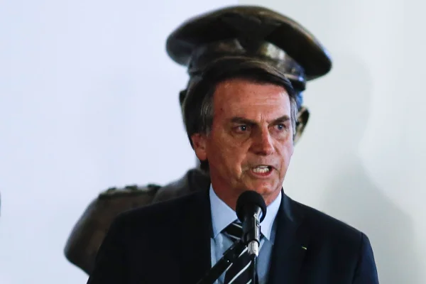 Sindicato com 400 mil policiais ataca Bolsonaro: “Ele nos abandonou”