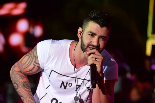 Show de Gusttavo Lima acaba em tiroteio em Mato Grosso. Veja vídeo
