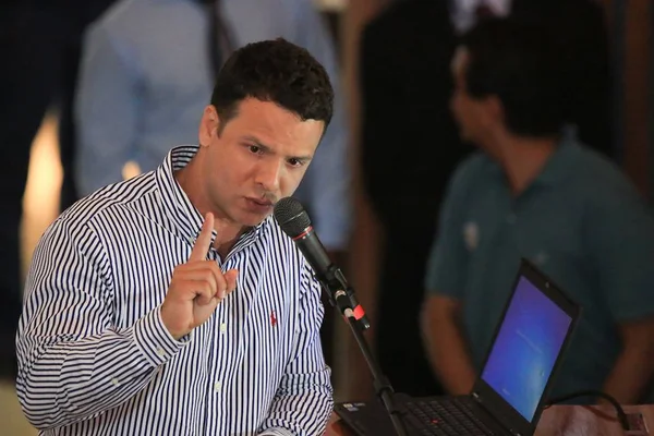 Crack, fetiche e assalto: o que há por trás de um crime envolvendo deputado do DF