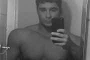 Igor em foto nas redes sociais Igor em foto nas redes sociais