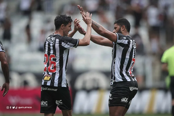 Godín marca na estreia, Hulk faz 2 e Atlético-MG vence Patrocinense