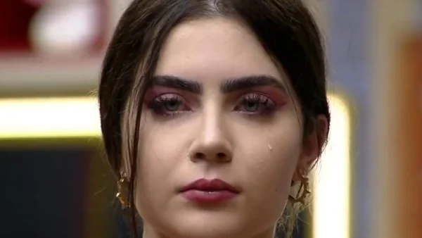 jade picon chorando lindíssima