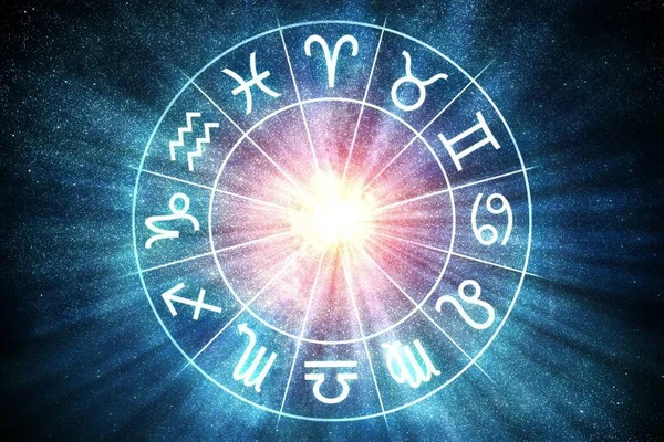 Horóscopo do mês: as previsões para todos os signos em abril de 2021