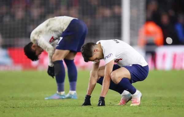 Tottenham eliminado da Copa da Inglaterra