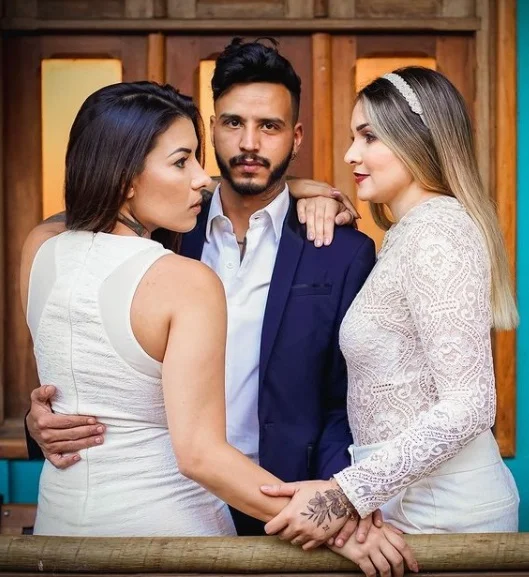 Os três juntos Os três juntos