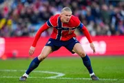 Haaland lidera o ataque norueguês no confronto diante do Iraque Haaland lidera o ataque norueguês no confronto diante do Iraque