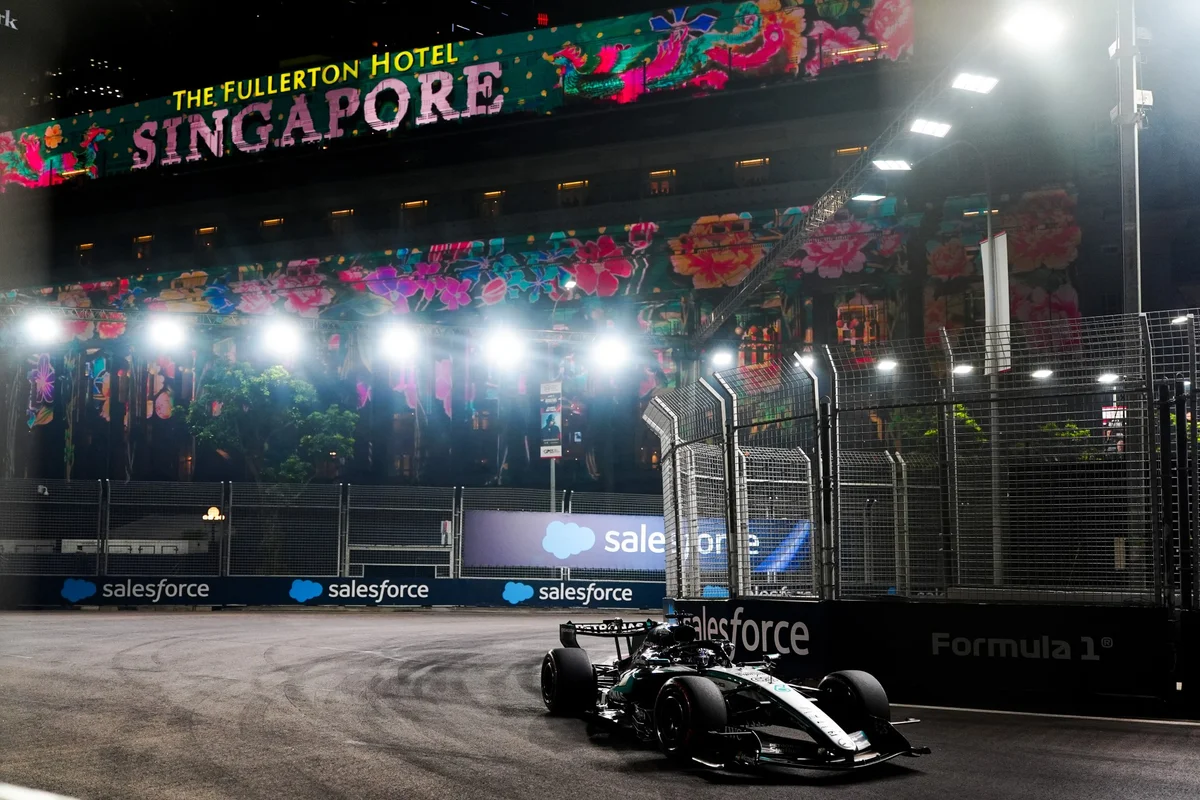 Fórmula 1: pole position é o trunfo de Max Verstappen no GP de Singapura - imagem 1 Fórmula 1: pole position é o trunfo de Max Verstappen no GP de Singapura - imagem 1