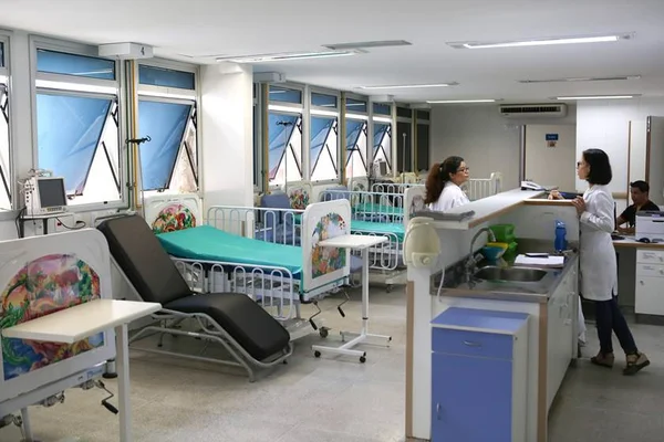 Um mês após ser reaberta, pediatria do Hospital do Gama é fechada