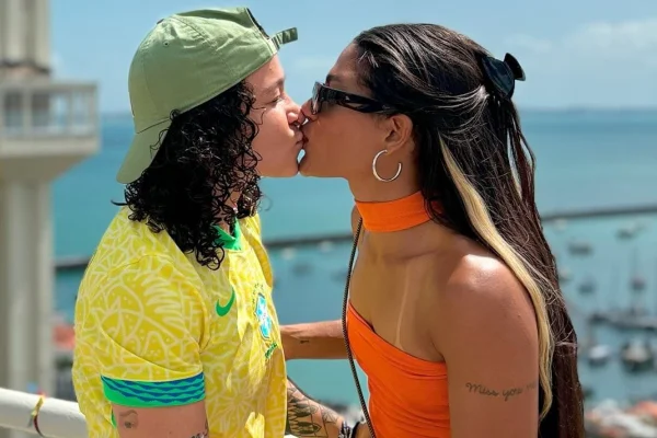 Imagem colorida de Bia Ferreira e Ana Carolina Azevedo- Metrópoles