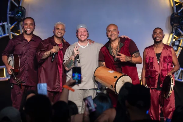 Grupo Clareou anuncia parceria musical com Ferrugem - Metrópoles