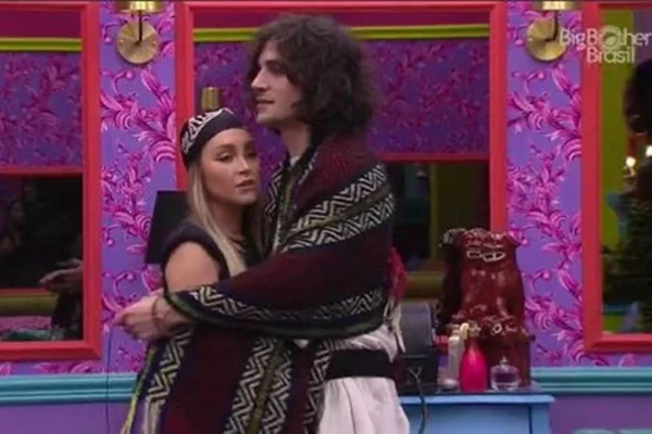 Fiuk e Carla Diaz