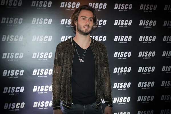 Antônio Oliva recebe convidados especiais em aniversário na Disco Club