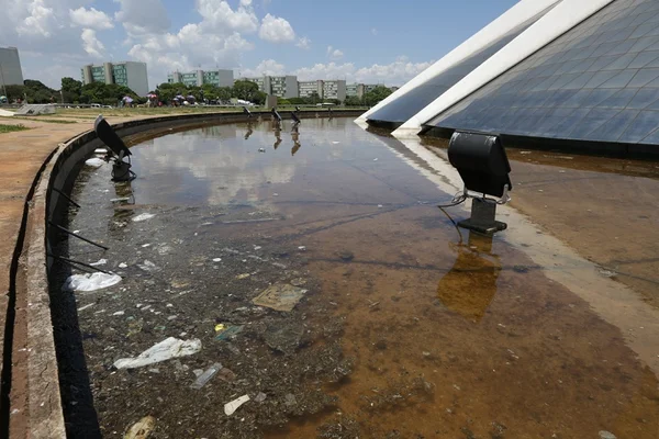 Preservação de monumentos turísticos do Distrito Federal deixa a desejar
