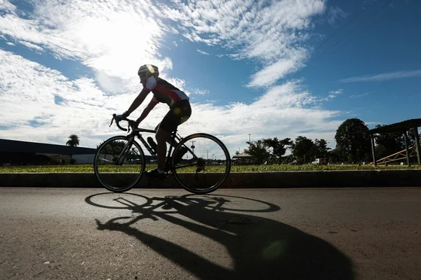 Ciclovias passam a ser obrigatórias em novos projetos do sistema viário do DF
