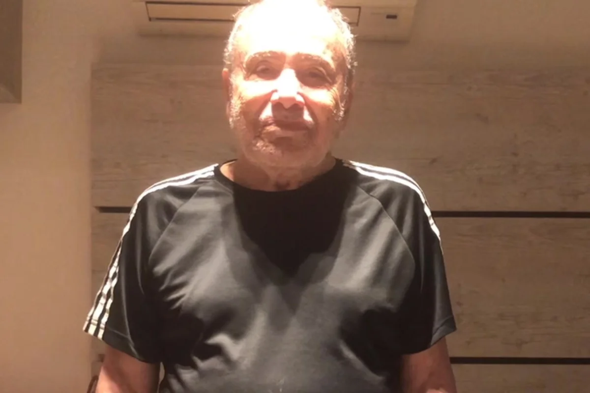 "Estou sendo roubado", desabafa Stenio Garcia sobre polêmica com as filhas "Estou sendo roubado", desabafa Stenio Garcia sobre polêmica com as filhas