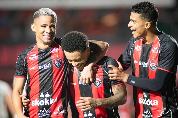Brasileirão: rival do Corinthians, Vitória ainda não venceu fora de casa