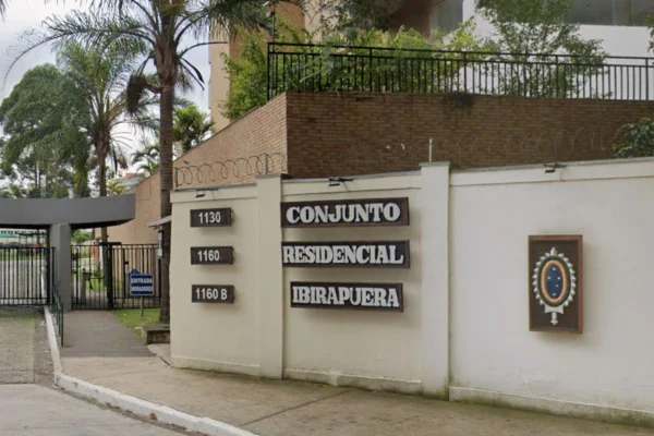 Militar foi atingido no tórax após disparo, nesta quarta (8/4), em um condomínio oficial do Exército, na região do Parque do Ibirapuera - Metrópoles