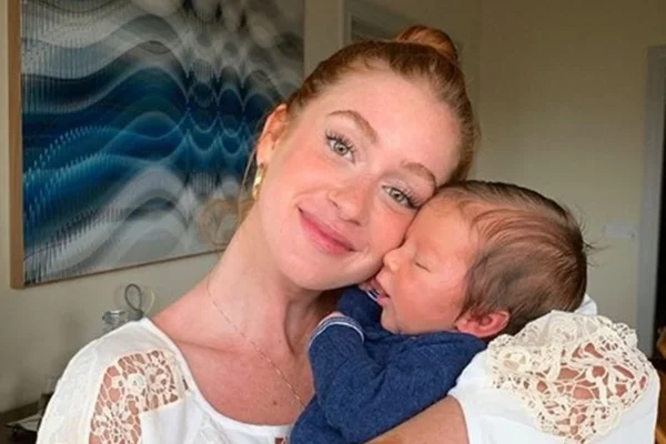 Marina Ruy Barbosa faz primeiro post após polêmica