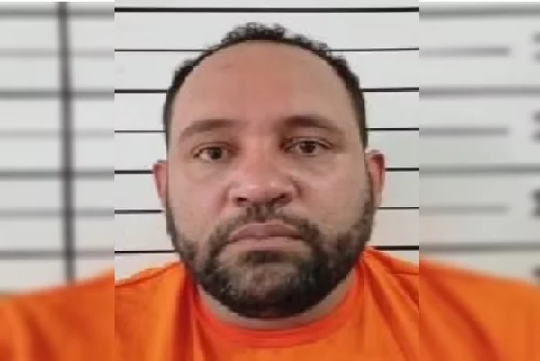 Homem que obrigou mulher a beber óleo e ameaçou queimá-la é condenado