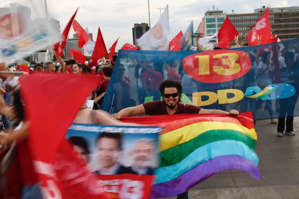 Dia de mobilização pró-Haddad teve manifestações no DF e em 24 estados
