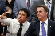 Senador bolsonarista Magno Malta ameaça deixar o PL em caso de aliança com o PT
