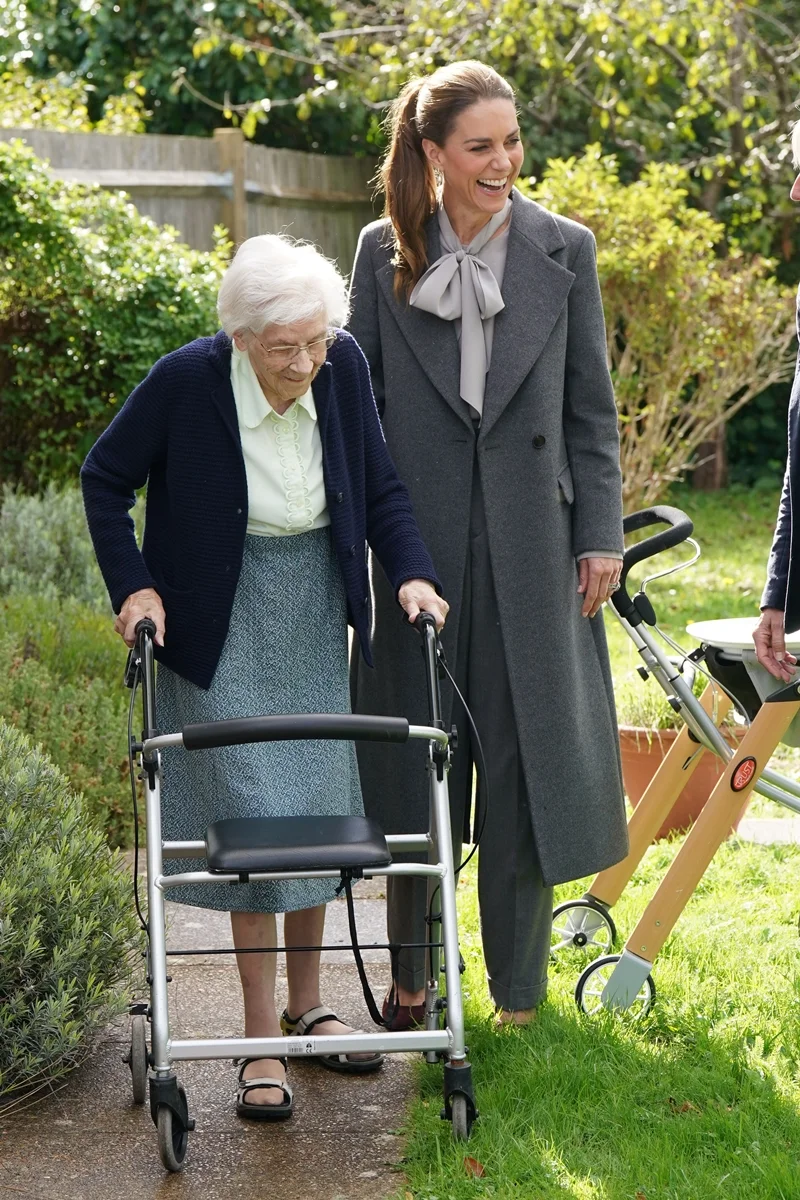 Kate Middleton é a futura rainha do Reino Unido Kate Middleton é a futura rainha do Reino Unido