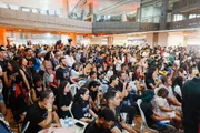 Público prestigia elenco de dubladores de Naruto Público prestigia elenco de dubladores de Naruto