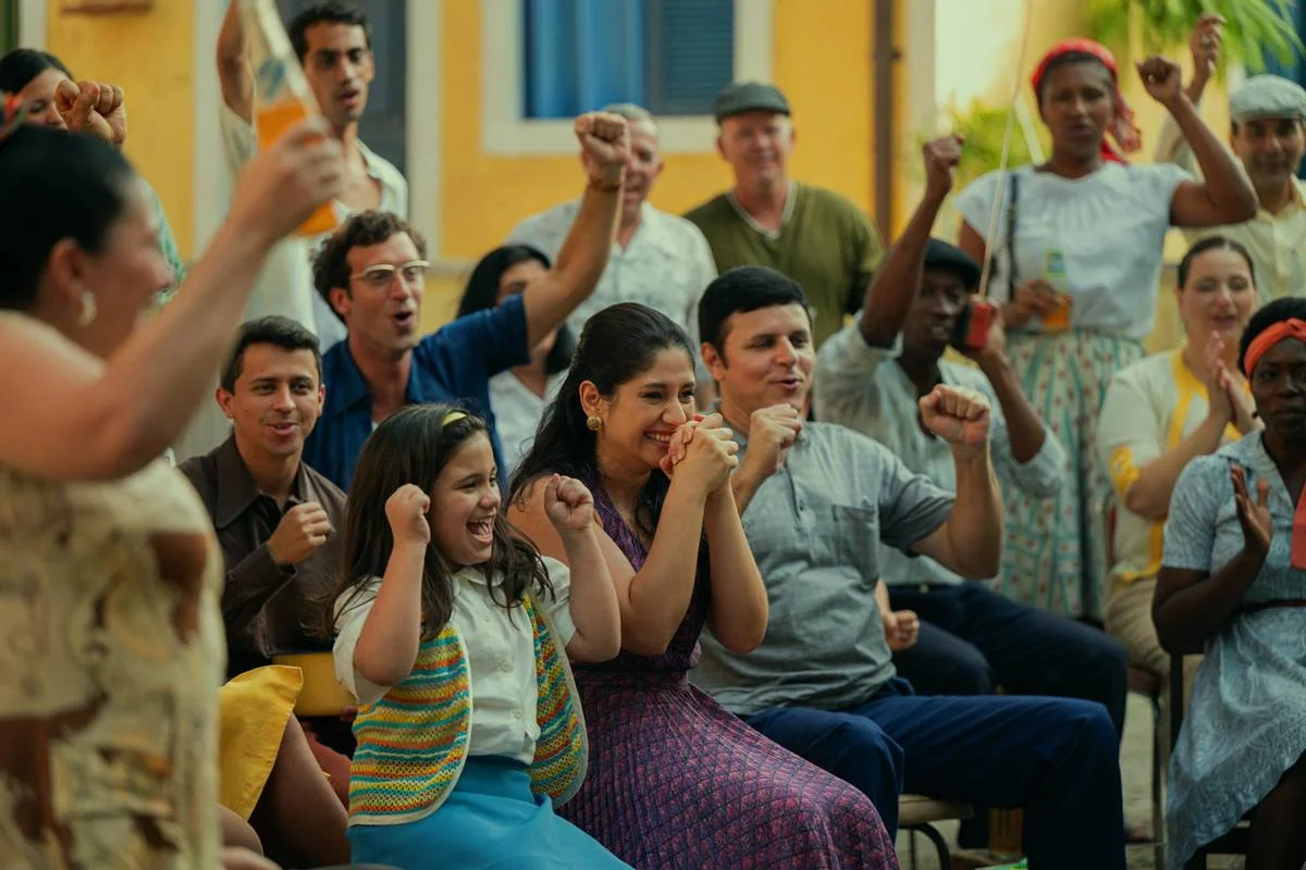 Isabela Dias e Maria Clara Hallek interpretaram Marlene, esposa de Félix, e Lígia, a primeira filha do casal Isabela Dias e Maria Clara Hallek interpretaram Marlene, esposa de Félix, e Lígia, a primeira filha do casal