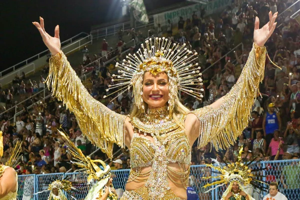 Luana Piovani