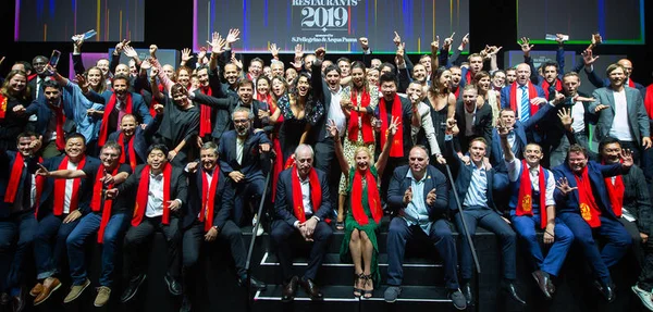 Chefs e profissionais da gastronomia reunidos noThe World´s 50 Best Restaurants 2019