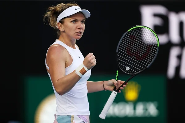 Halep e Pliskova vencem e Sharapova é eliminada na Austrália