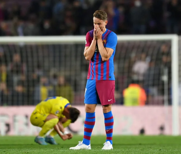 Barcelona perde em casa e Real Madrid fica ainda mais perto do título