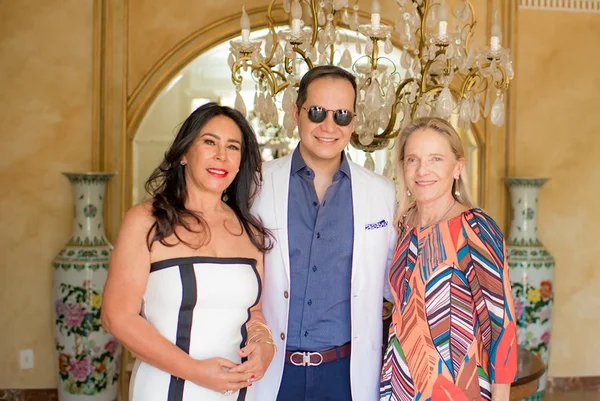 Marcelo Chaves recebe princesa Leli de Orléans e Bragança em almoço