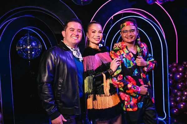 Aniversário de Solange Almeida teve mais de 7 mil balões. Veja fotos!