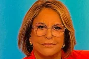 Apresentadora Dina Aguiar