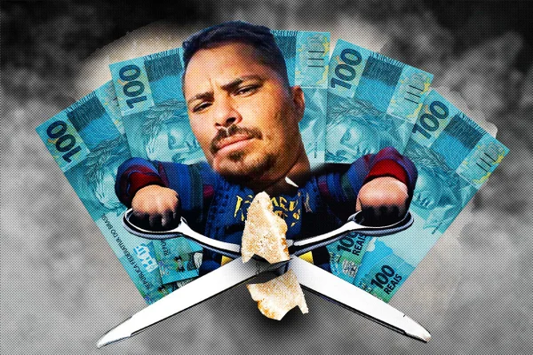 traficante cortando droga com tesoura