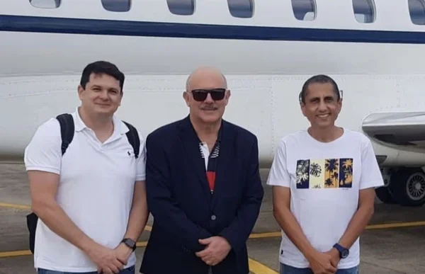 Consultor do FNDE foi pago por prefeituras das quais agilizou processos