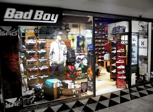 Loja Bad Boy tem vagas de empregos temporários no DF