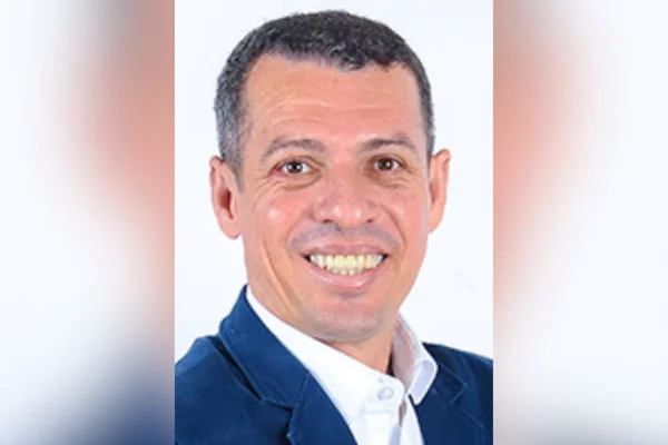 Imagem colorida mostra Ronaldo da Silva Correa (Podemos), que teve a candidatura indeferida pelo TRE-SP - Metrópoles