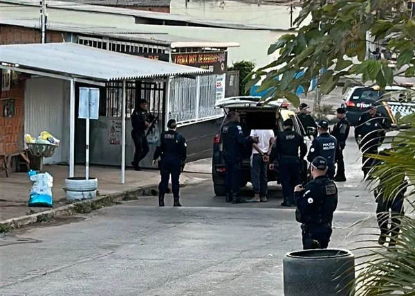 PMs - Metrópoles