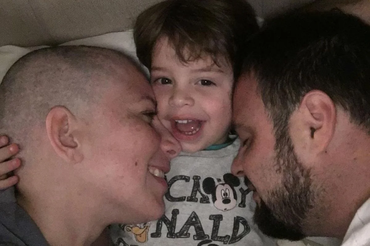Durante tratamento do câncer de mama, Ana Carolina tentou manter a normalidade da rotina com o filho, Heitor Durante tratamento do câncer de mama, Ana Carolina tentou manter a normalidade da rotina com o filho, Heitor