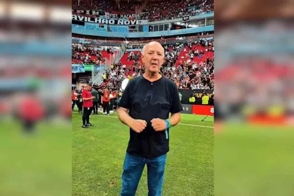 Arruda é expulso do gramado da Arena BRB após Supercopa Rei