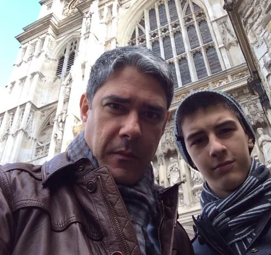 Filho de William Bonner e Fátima Bernardes se declara para namorada
