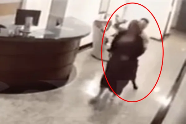 Mulher é atacada com socos e chutes ao recusar beijo de homem em hotel